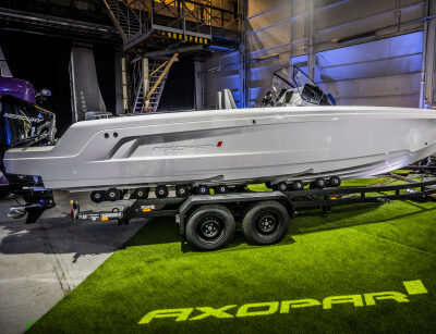 Axopar-22-Spyder-gallery_24_C4A1348__ScaleWidthWzQ2MF0